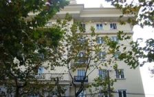 电梯房,南北通透,繁华地段,精装修