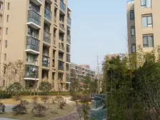 楼龄新,装修好,视野开阔,满五唯一南北通透四房