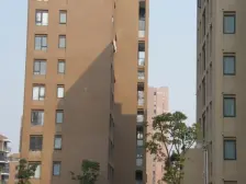 一梯一户,毛坯大平层,看房方便。