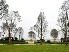 地铁口的高层民水民电公寓 空气好环境好