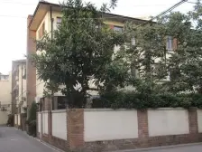 对口卢湾二中心 向明中学 朝南小户型