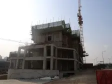 海关地铁口,南北通透四室,业主诚心出售