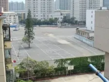 中漕小区 南北通透 精装好房 购物方便 有电梯