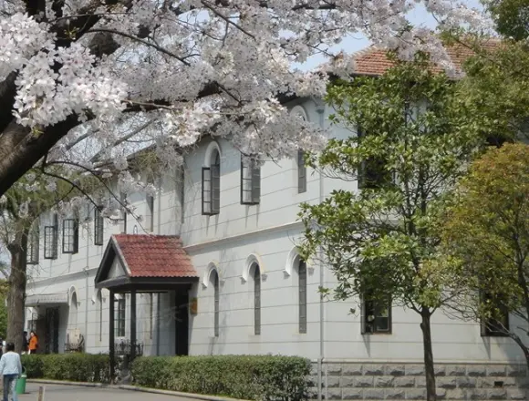 湖北中医学院宿舍实景图