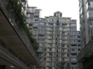 农商银行宿舍 3室2厅 北