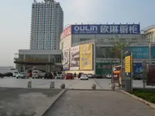 一室一厅70年住宅电梯中间楼层