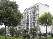 急售:地铁口五楼复式南北露+台大汽车库27平好位置 !