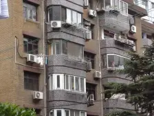 长宁古北,内环边,地铁三百米,一层一户,边套三房