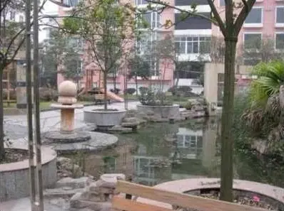 警苑小区实景图