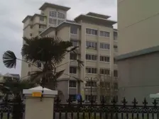 业主诚意出售,户型方正,出行方便,小区环境优美。