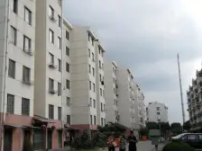 林枫苑大户,三房二卫户型,满二年,诚心卖