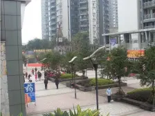 环线轻轨旁 交通生活方便 跃层三房出售