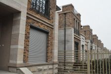 沿河联排精装边套别墅 前后花园 地下室全明 恒温恒湿