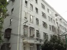 位置优越,交通便利,配套齐全。