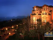 联排别墅 大花园 带车位 视野宽阔