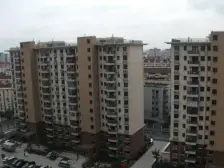 精装修,小区中心位置,主卧朝南,电梯房,南北通透,交通便利,采光充足