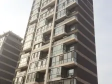 格致 五期 精装修 保持很好 诚心出售 价格可谈