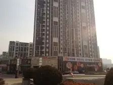 考入二十四,南向阳光好两梯四户,不签贷款随时过户。