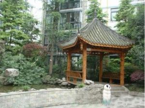 都江森邻花园5室2厅东南南