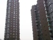 亿达世纪城旁边 次新房 地热 店长主推!!!