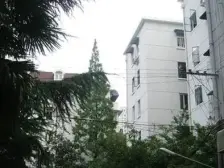 满五年 中楼层 三房,边套全明 户型方正,采光无遮挡