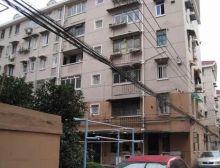 新顺小区三轨交汇出门即地铁好楼层诚意出售