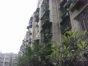 战旗东路9号2室1厅北