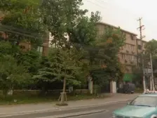 近地铁舒适两房,出门生活一条街,采光通风好位置佳