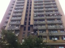 解放碑商圈 临江门公交车站 怡景大厦 两室一厅