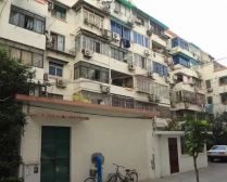 天山·遵义路757弄·1室·1厅,位置佳,阳光充足,精装修