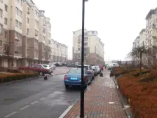 房子南北通透,封闭小区,近地铁,*