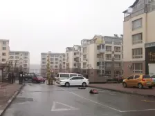 锦城西园,楼层好3楼,全明户型,近地铁和万达