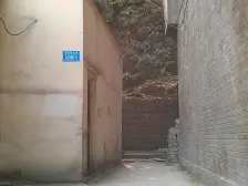 两路口 大同村 上一楼 出行方便 采光好。