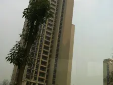 万科精装三房,次新房,出门就是天地湖,交通方便