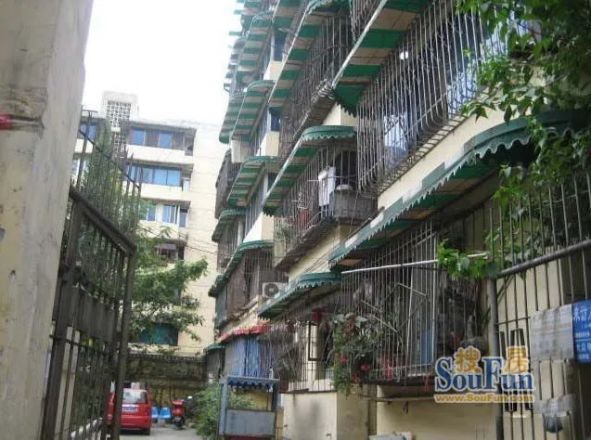 蓓蕾西巷实景图