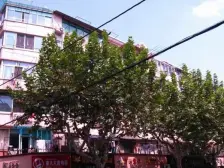 一梯两户得房率过85%另附四十平院子阳光直射房间