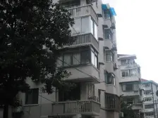 一梯两户得房率过85%另附三十五平院子阳光直射房间