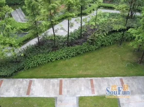 新里派克公馆别墅实景图