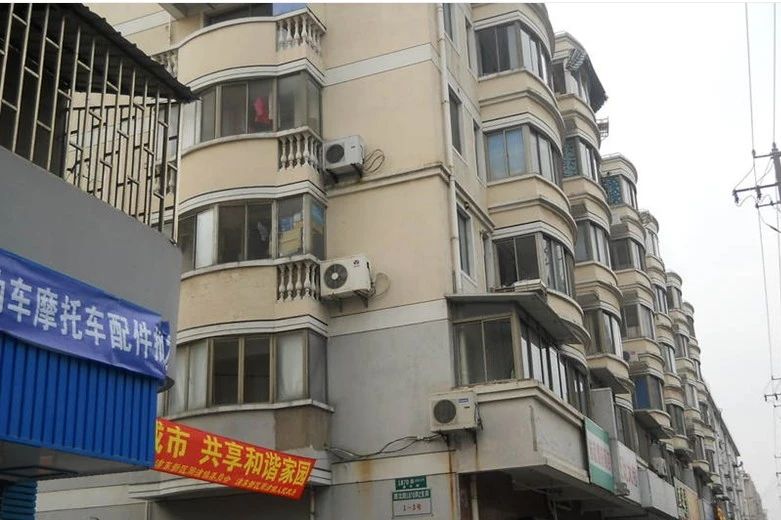 小区相关图