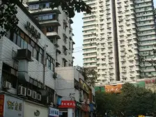 弹子石 华隆小区五房