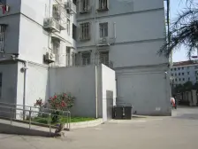 中式风格,主卧朝南,小区中心位置,环境优美,南北通透,采光充足