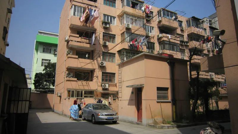 小区相关图