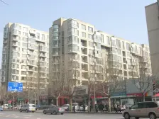 华府四室新装修三南卧南客厅一北卧餐厨独立地铁站。。