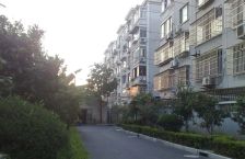 这房子价格可谈。喜欢过来看