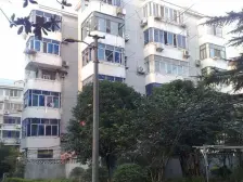 这房子价格可谈。喜欢过来看