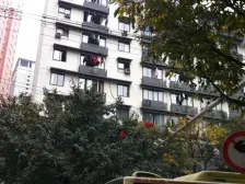 三峡广场 沙铁村小区二房26万