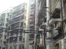 轻轨10号线2号线曾家岩站 楼层低 生活方便