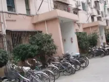 一梯四户,大两房,品质小区,居家装修,诚意出售