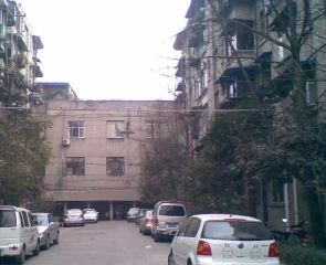 文华路12号2室2厅东南