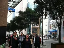 来福士广场旁 一线江江三房 看两江交汇